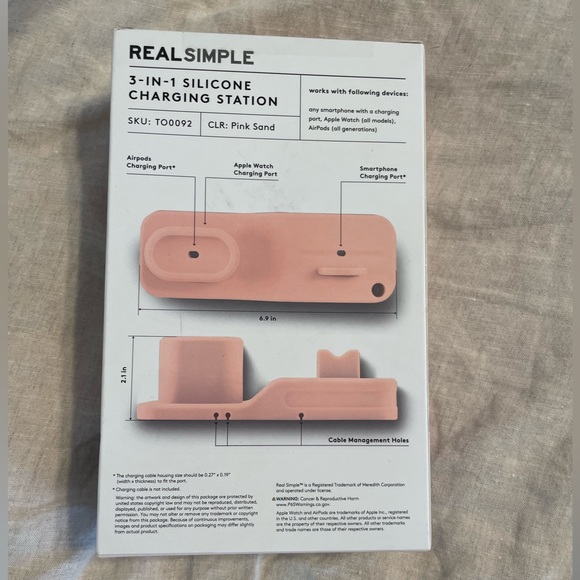 2- 3 in 1 Apple device charging stations - Picture 2 of 4